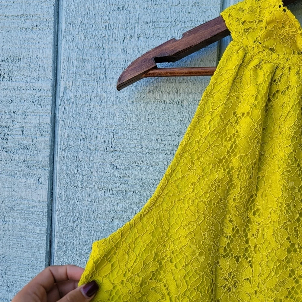 J Crew Halter Lace Keyhole Bow Back Tank Blouse size M Lime Green